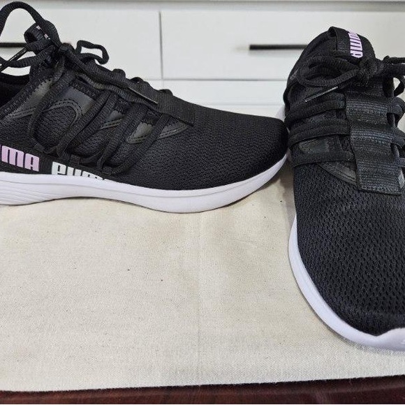 US 8 Women’s Puma Soft Ride - Picture 6 of 9